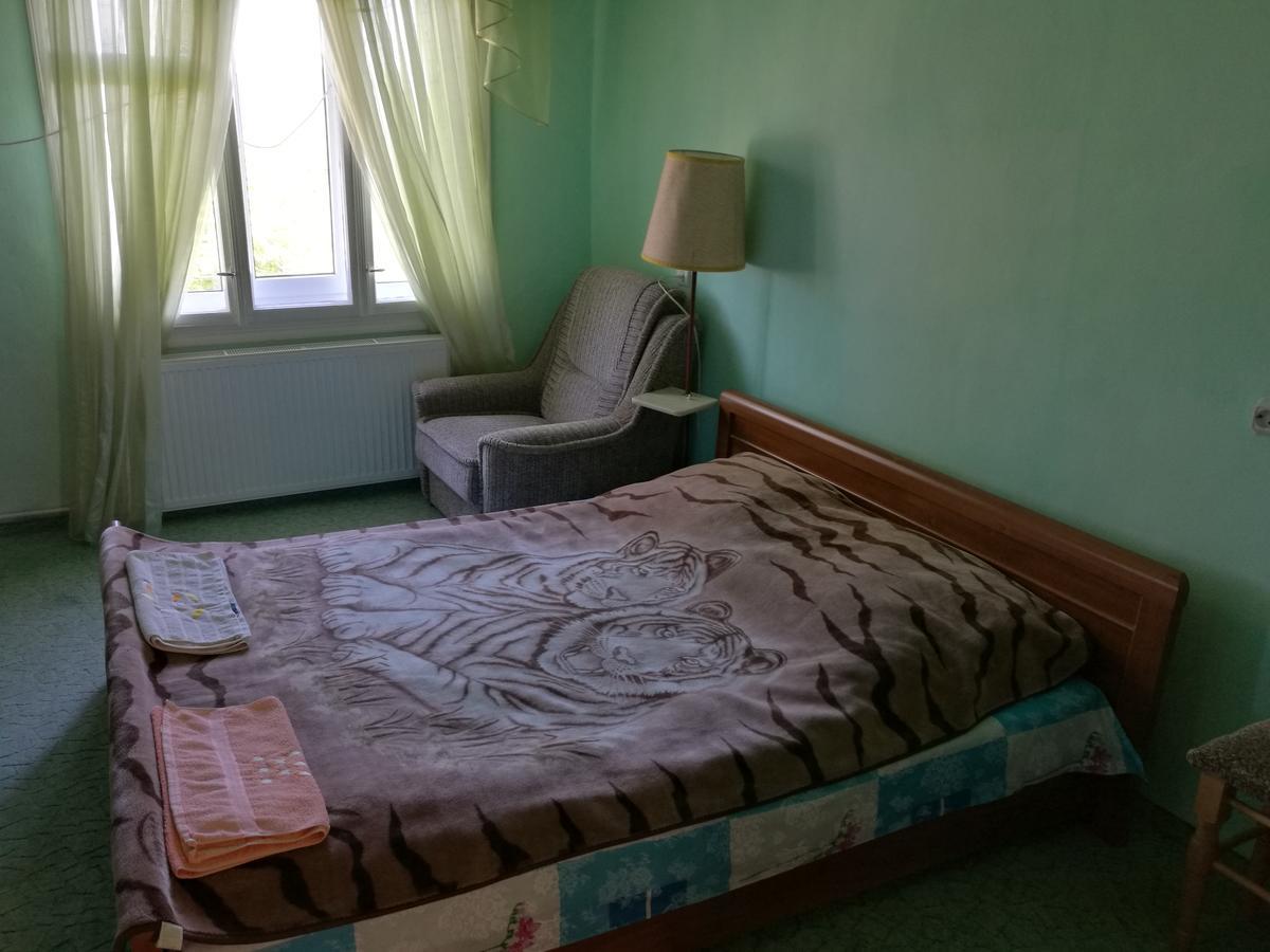 Gutsulska Oselya Vila Kryvopol'ye Exterior foto