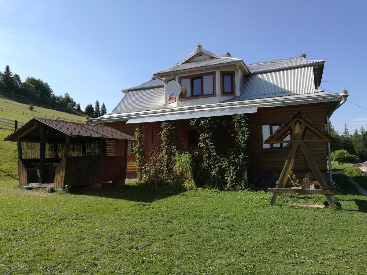 Gutsulska Oselya Vila Kryvopol'ye Exterior foto